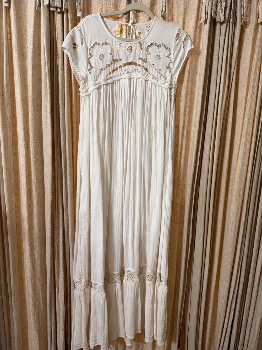 Free People Ivory Boho Maxi Dress – Size Medium – NWT - Picture 1 of 5
